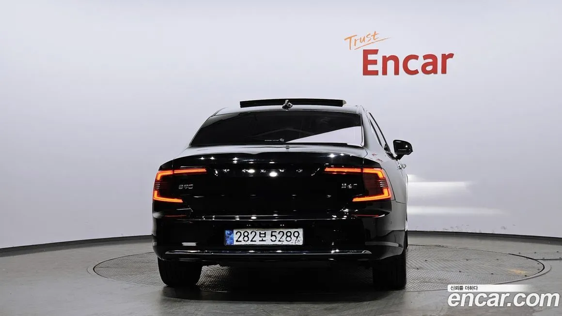 Volvo S90 2021 из KR, фото 4