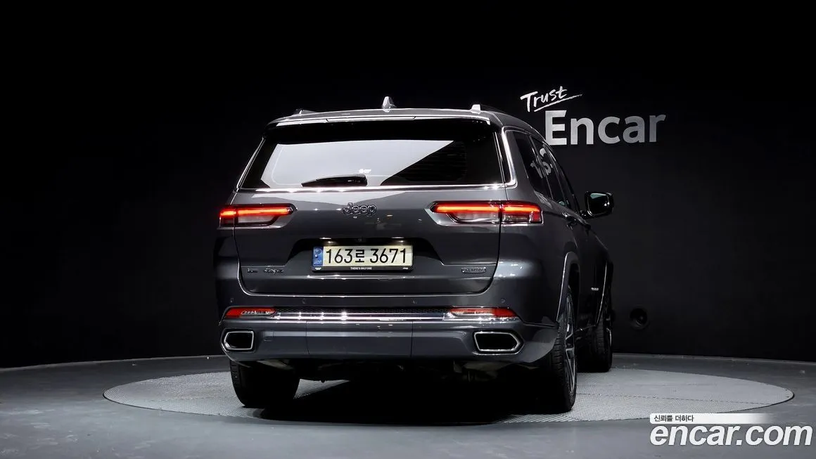 Jeep Cherokee — фото 4