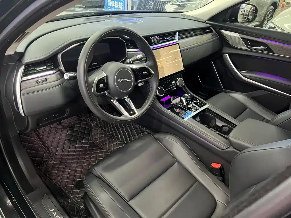 Jaguar XFL 2022 из CN, фото 10
