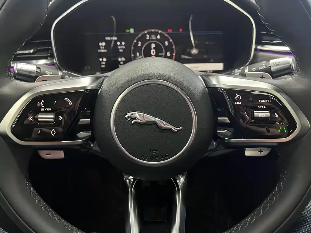 Jaguar XFL 2022 из CN, фото 8