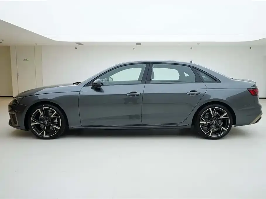 Audi A4L 2024 из CN, фото 6