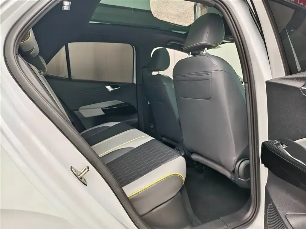 Volkswagen ID.3 2023 из CN, фото 4