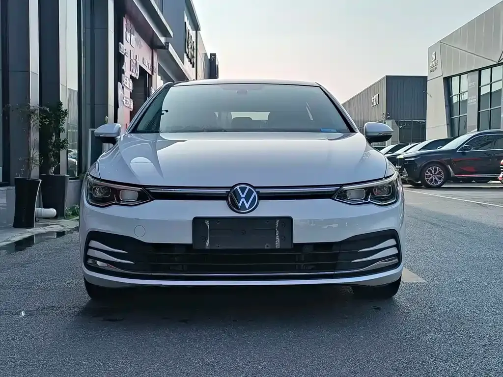 Volkswagen Golf 2021 из CN, фото 4