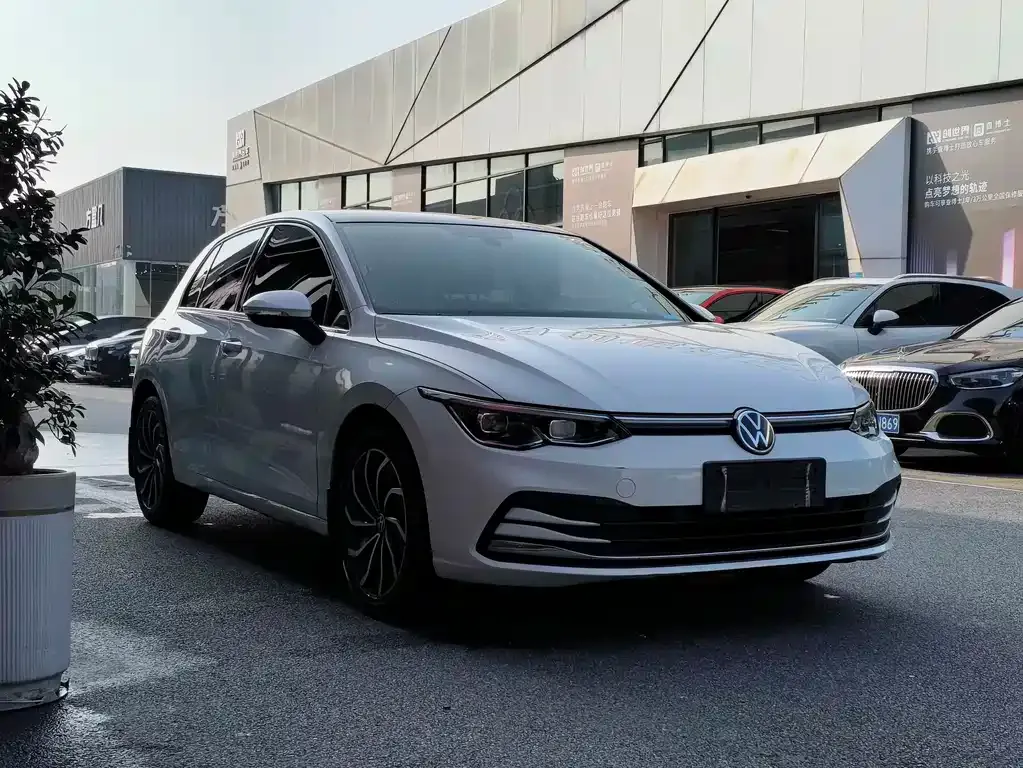 Volkswagen Golf 2021 из CN, фото 10
