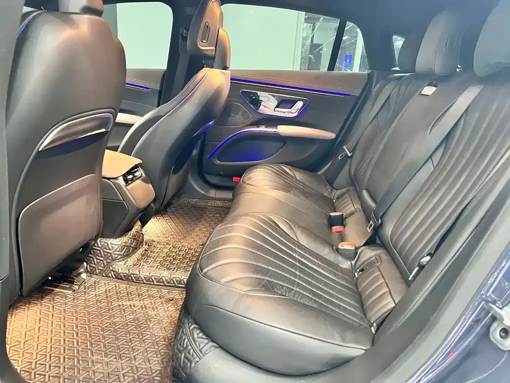 Mercedes-Benz EQS 2023 из CN, фото 4