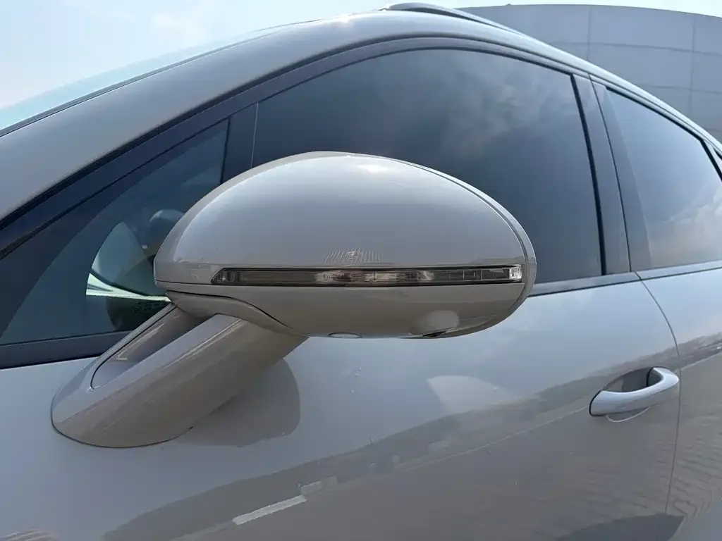 Porsche Macan 2023 из CN, фото 3
