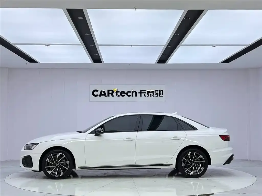 Audi A4L — фото 7