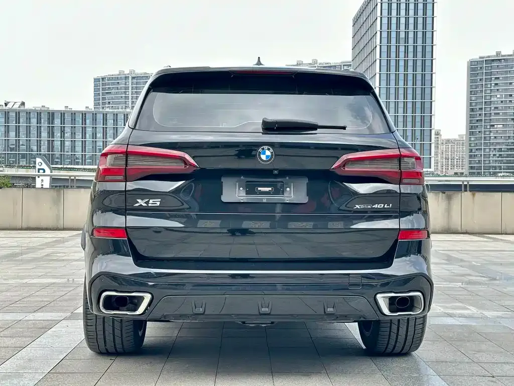 BMW X5 — фото 5