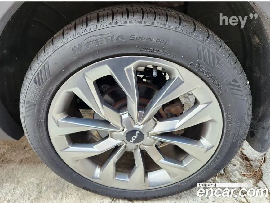 Kia Sorento — фото 10