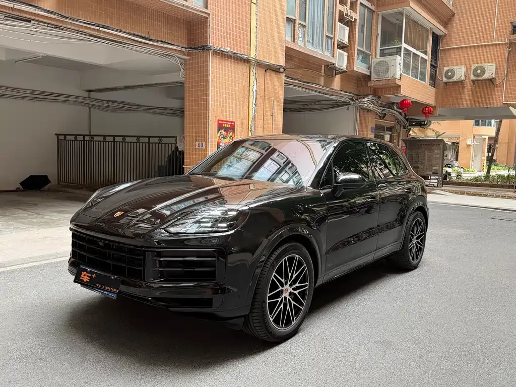 Porsche Cayenne — фото 10