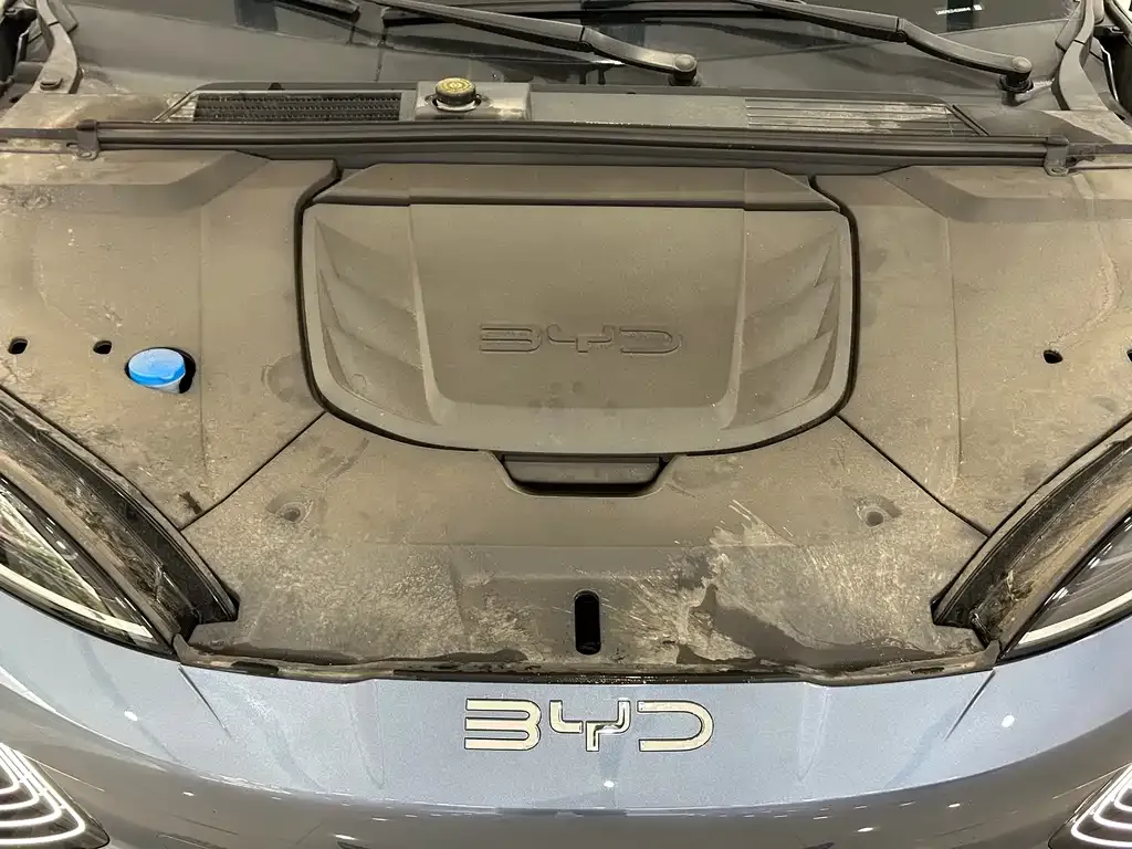 BYD Seal — фото 6