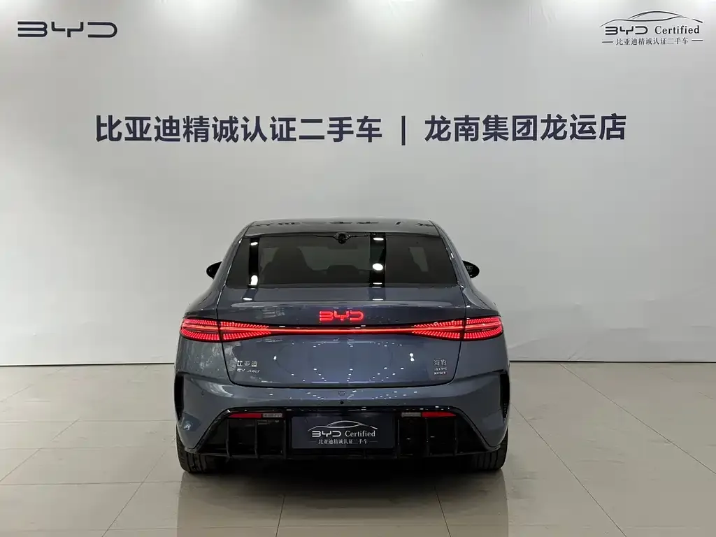 BYD Seal — фото 2