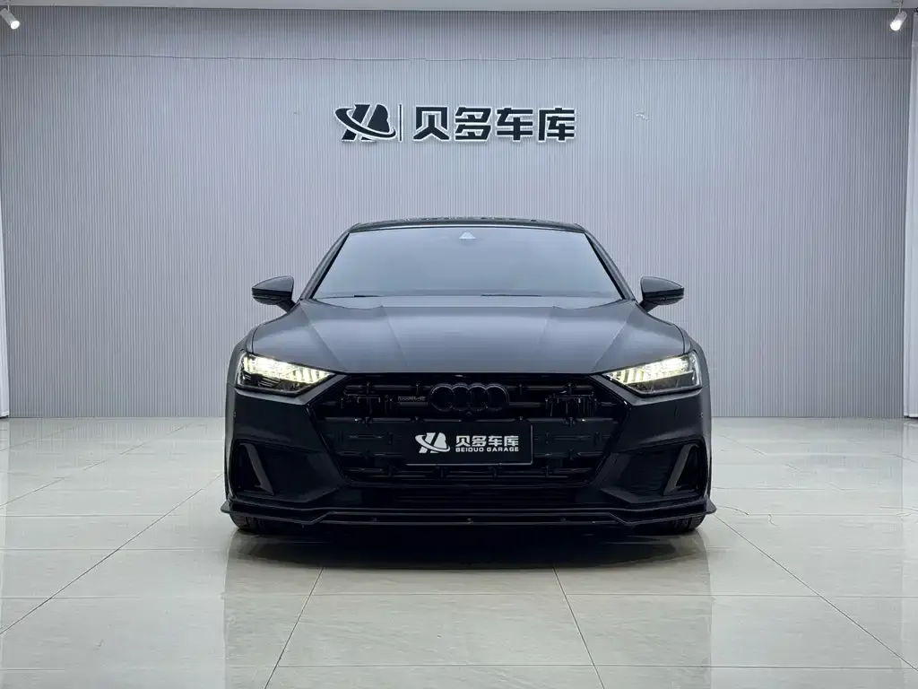 Audi A7L — фото 2