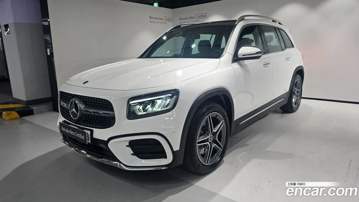 Mercedes-Benz GLB-Class — фото 1