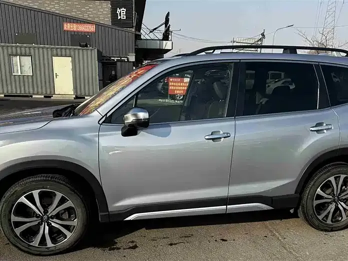 Subaru Forester — фото 6