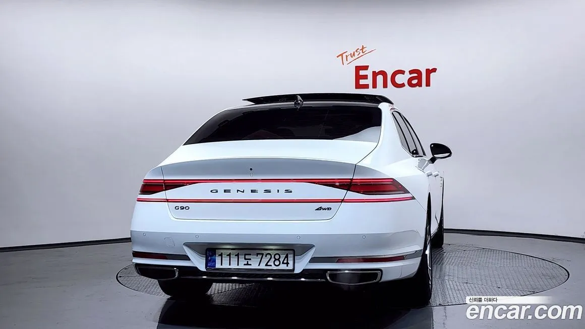 Genesis G90 2023 из KR, фото 2