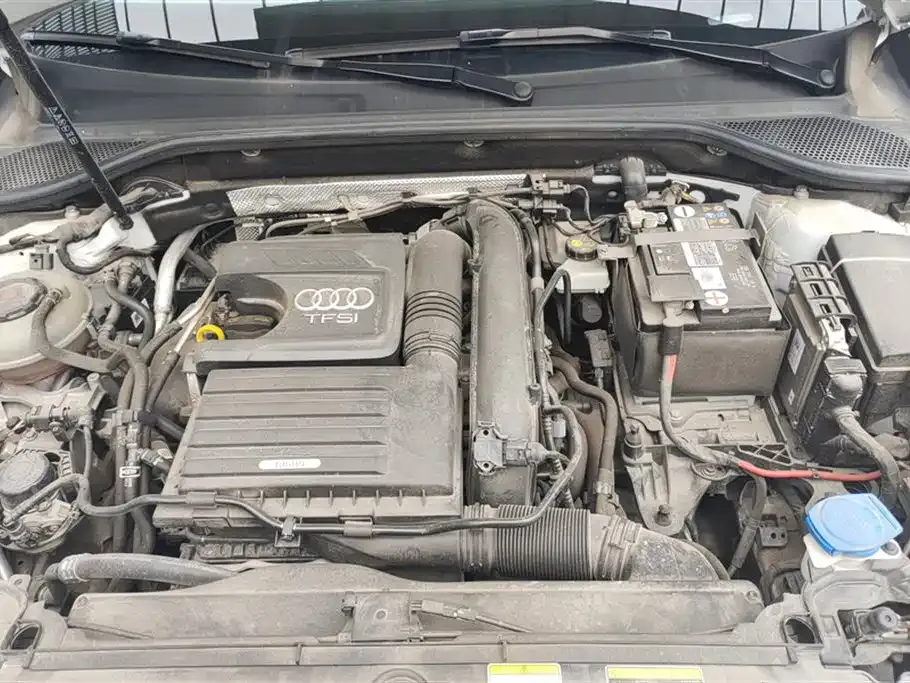 Audi Q2L 2023 из CN, фото 4