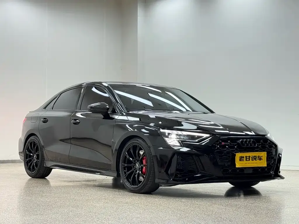 Audi A3 2024 из CN, фото 6