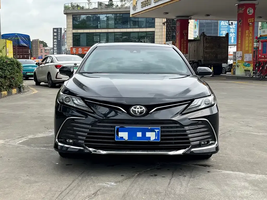 Toyota Camry 2023 из CN, фото 9