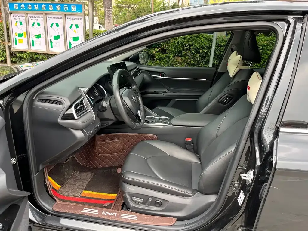 Toyota Camry 2023 из CN, фото 6