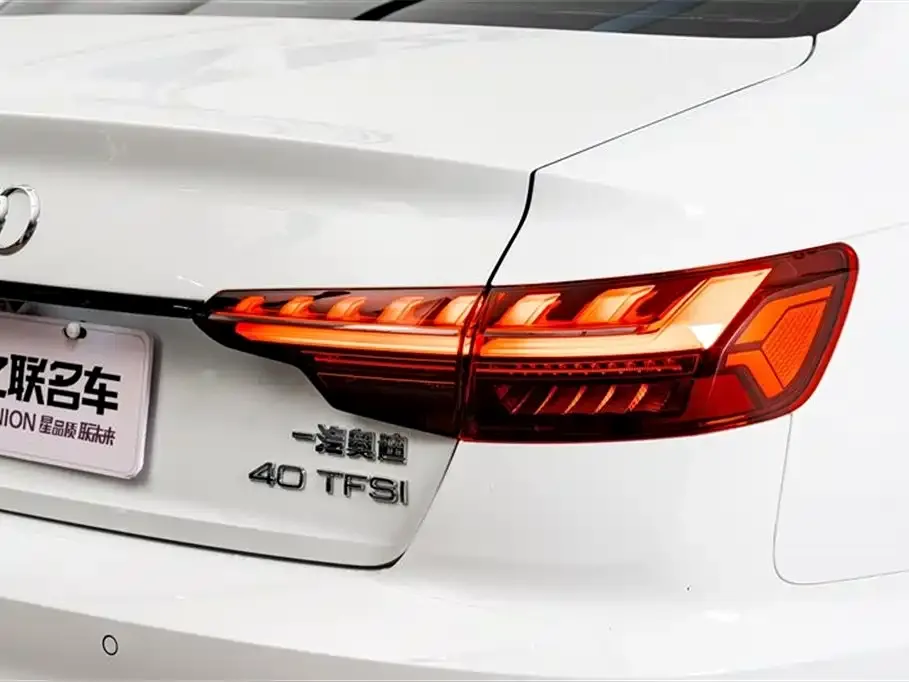 Audi A4L 2025 из CN, фото 8
