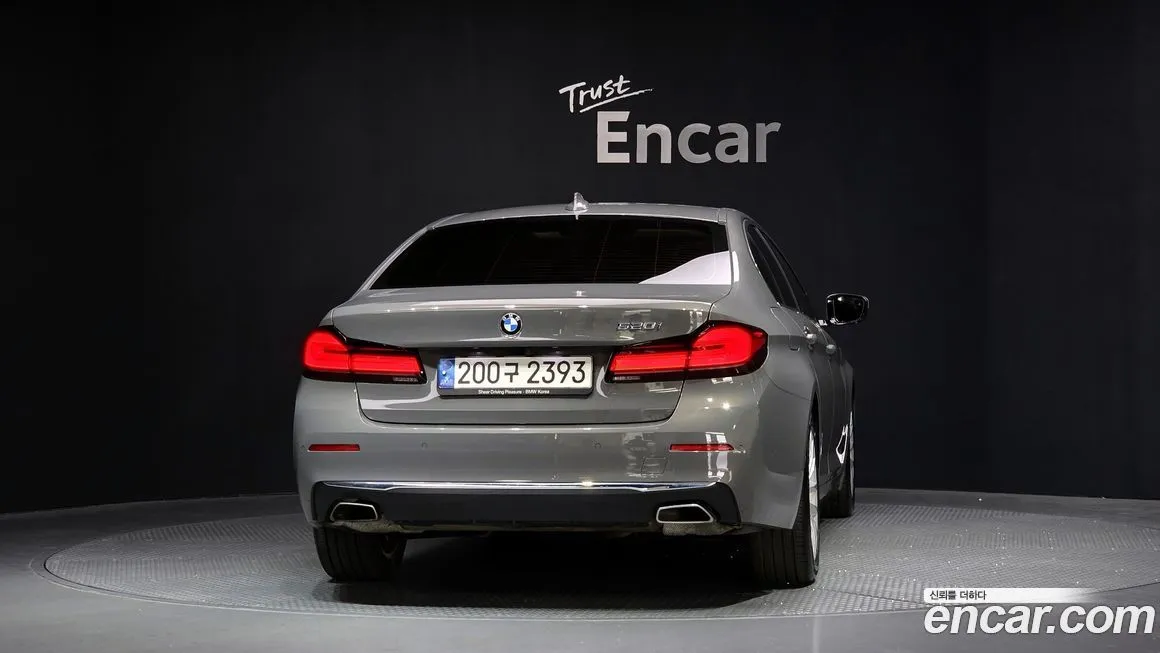 BMW 5-Series 2021 из KR, фото 2