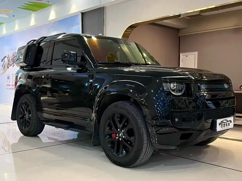 Land Rover Defender — фото 6
