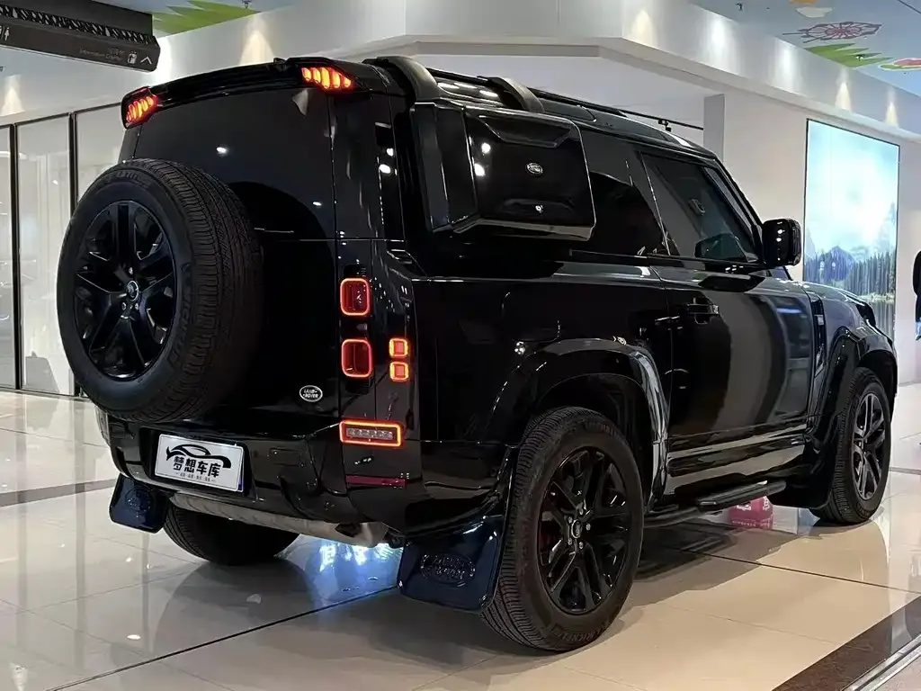 Land Rover Defender — фото 8
