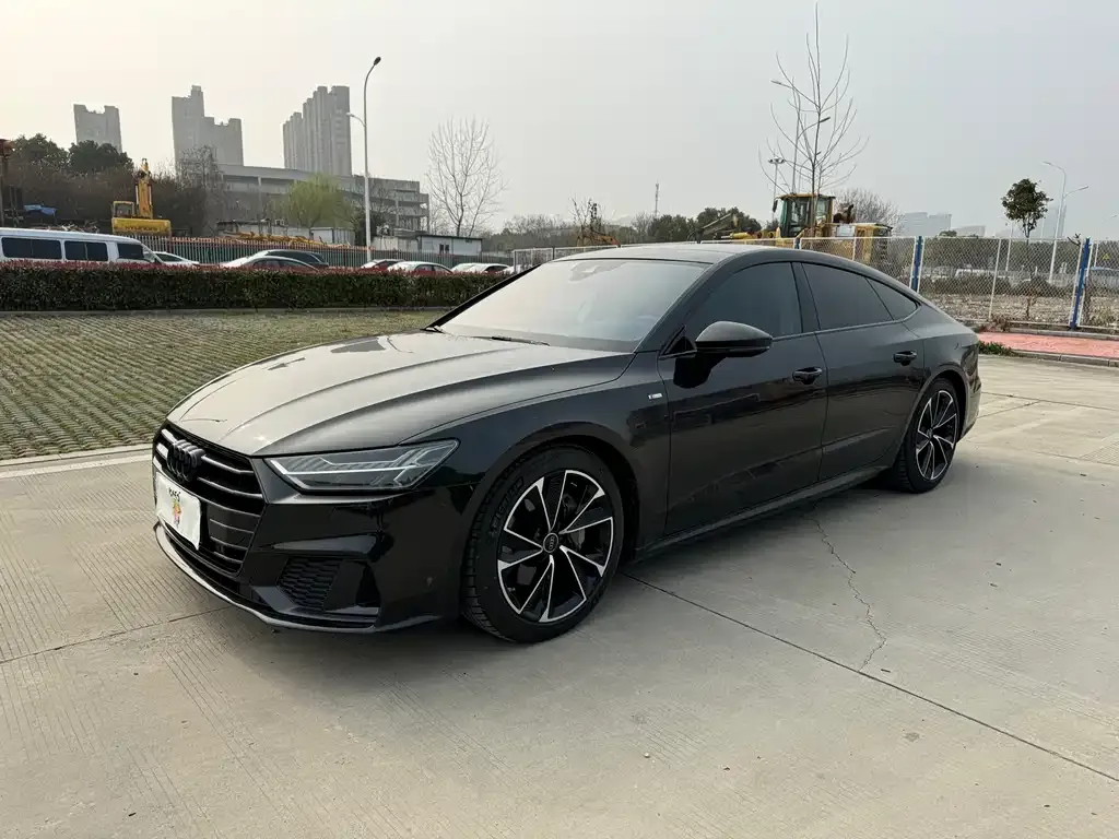 Audi A7 2021 из CN, фото 1
