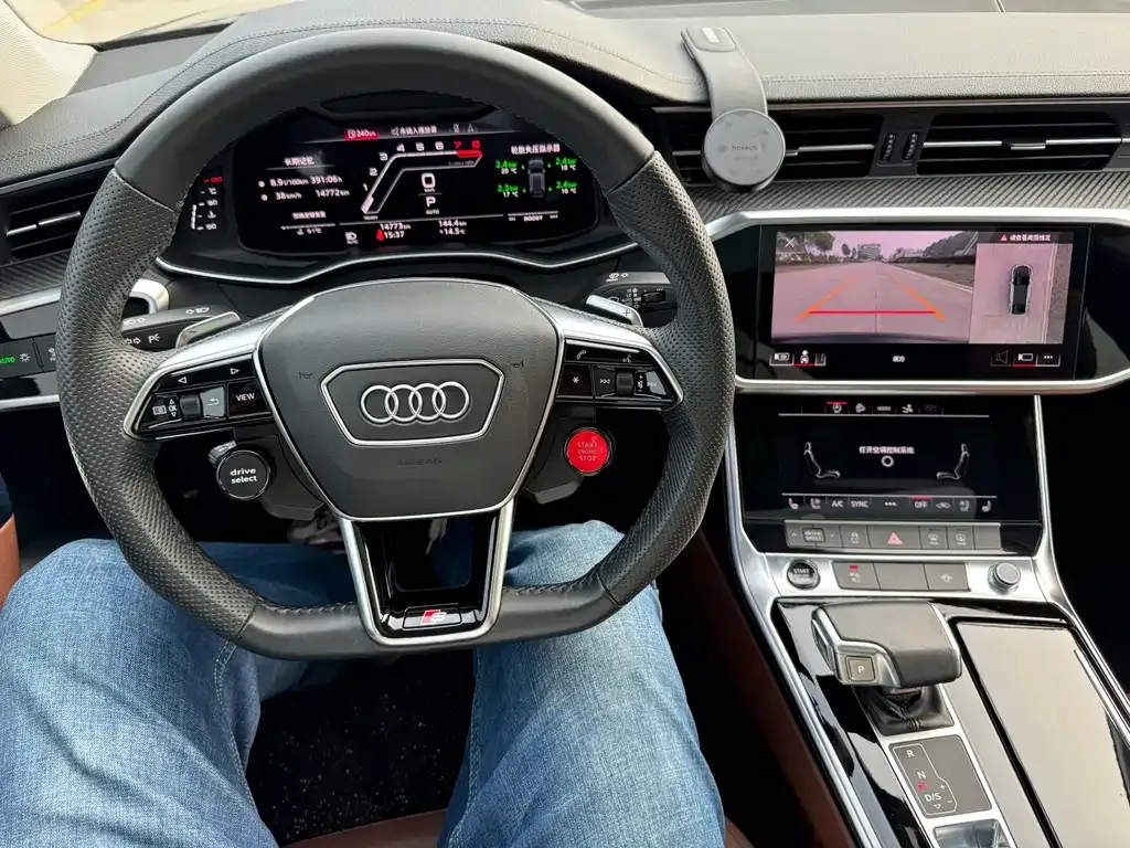 Audi A7 2021 из CN, фото 4