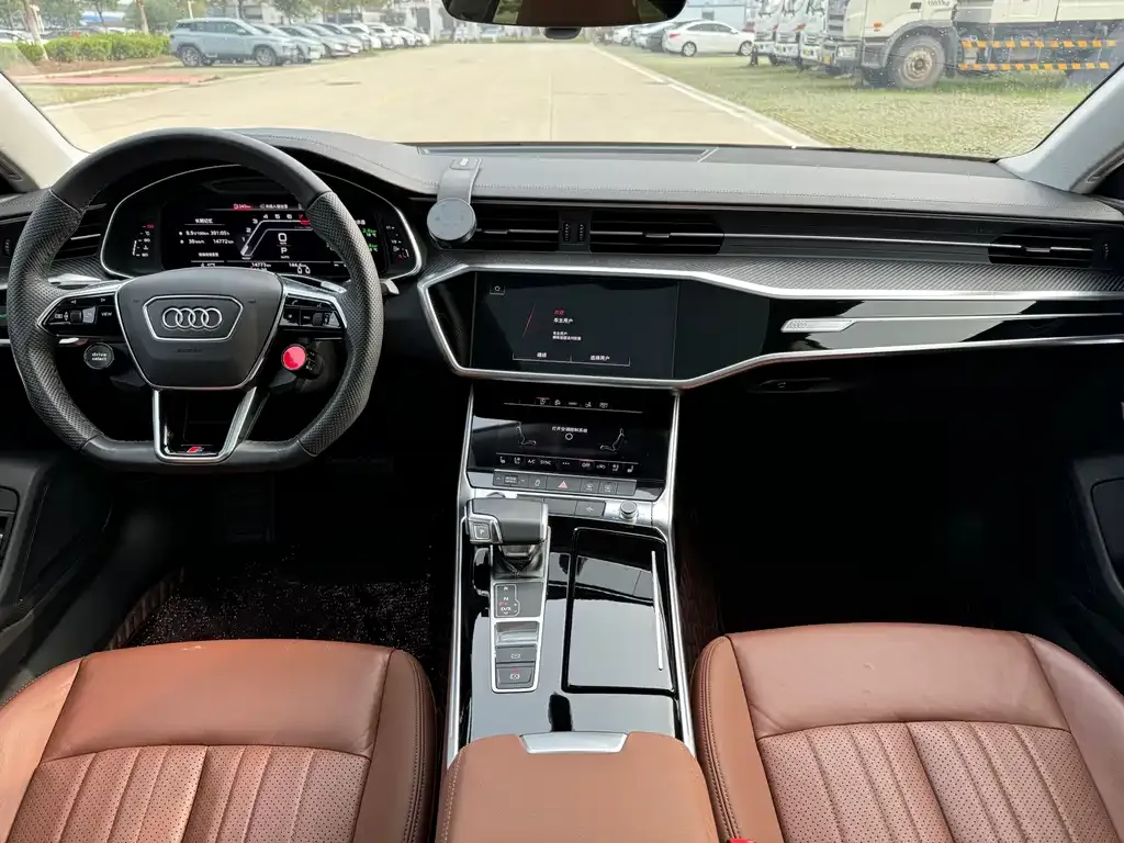 Audi A7 2021 из CN, фото 7