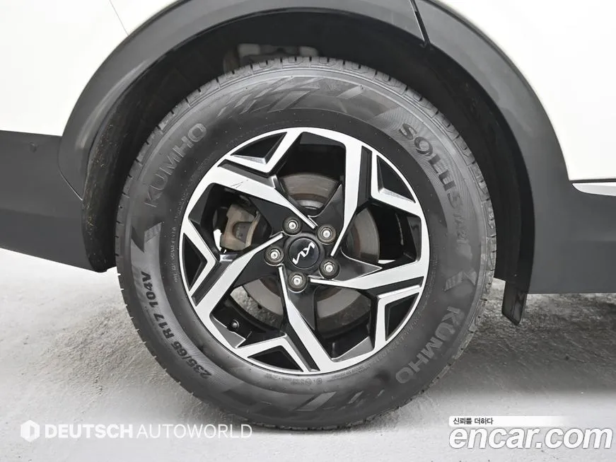 Kia Sportage — фото 9