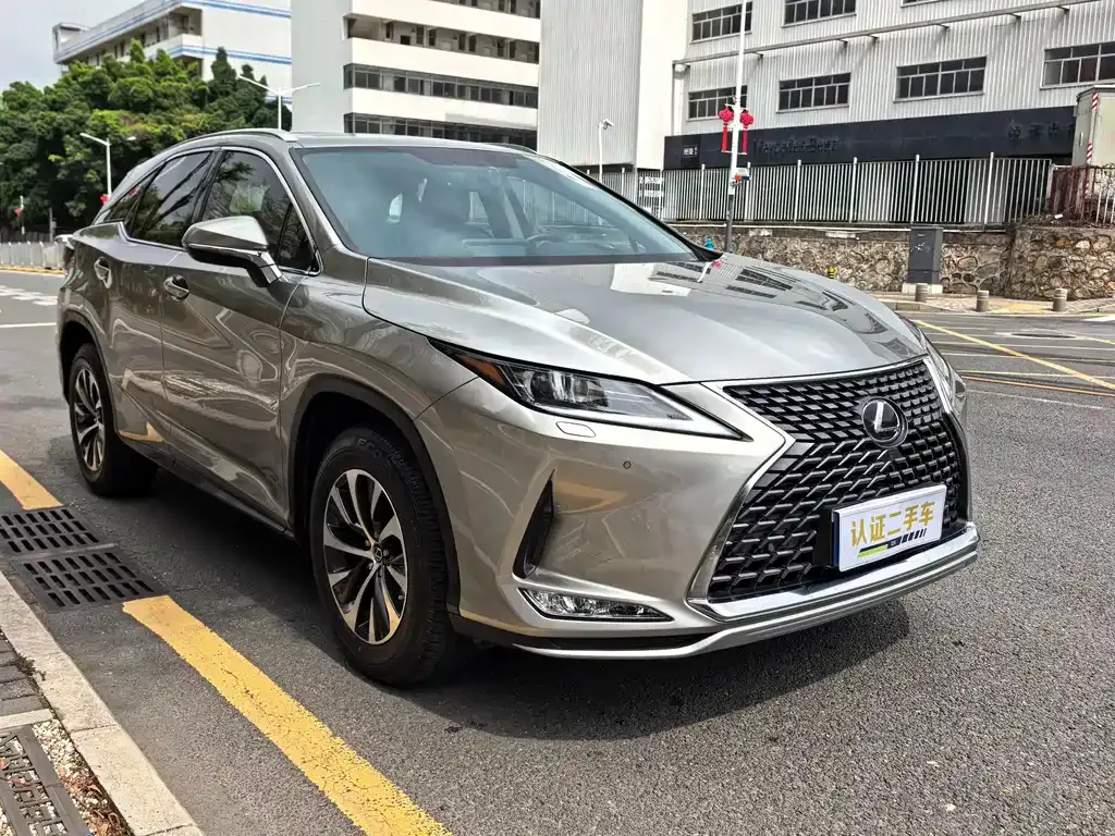 Lexus RX — фото 7