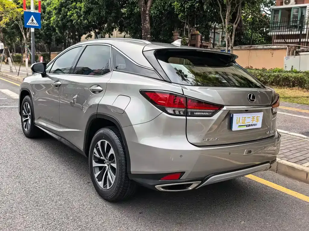 Lexus RX — фото 4