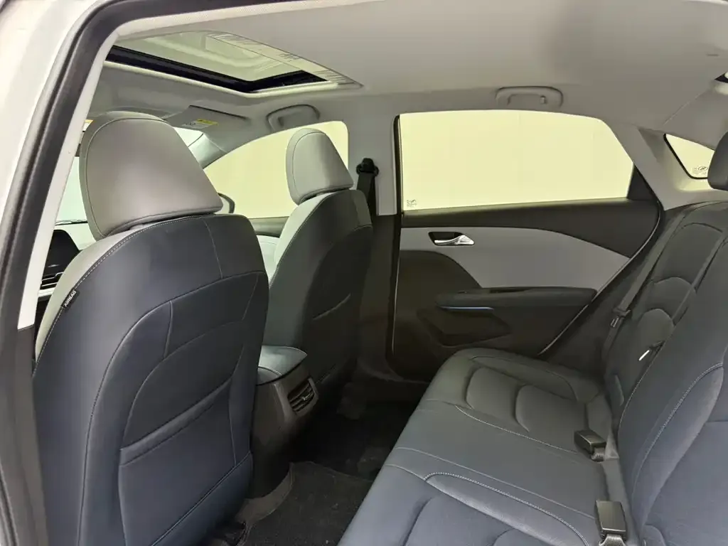Chevrolet Monza 2023 из CN, фото 4