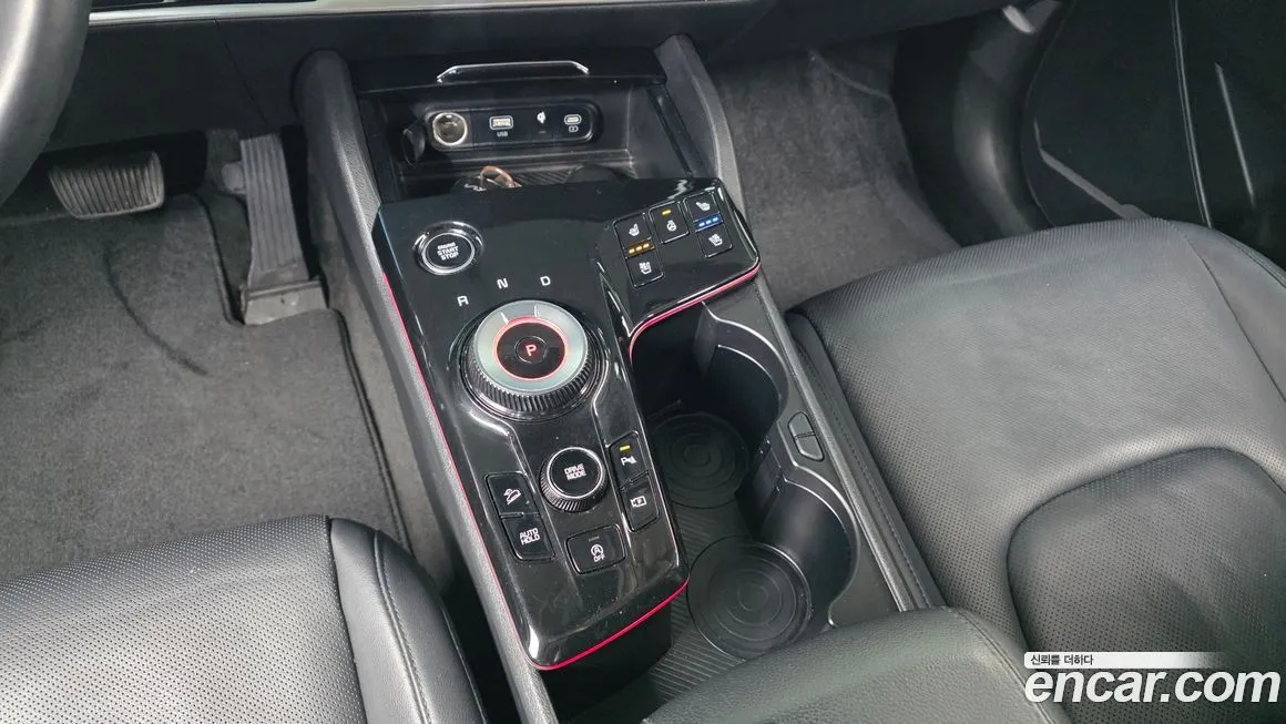Kia Sportage — фото 5