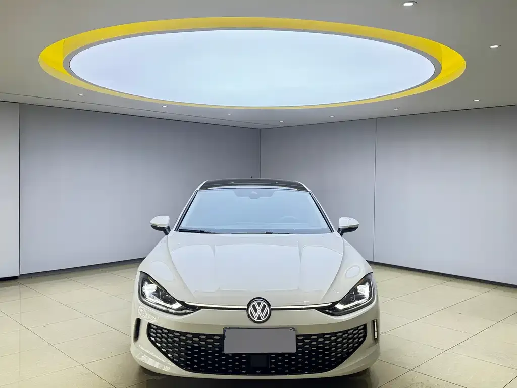 Volkswagen Lamando 2023 из CN, фото 8
