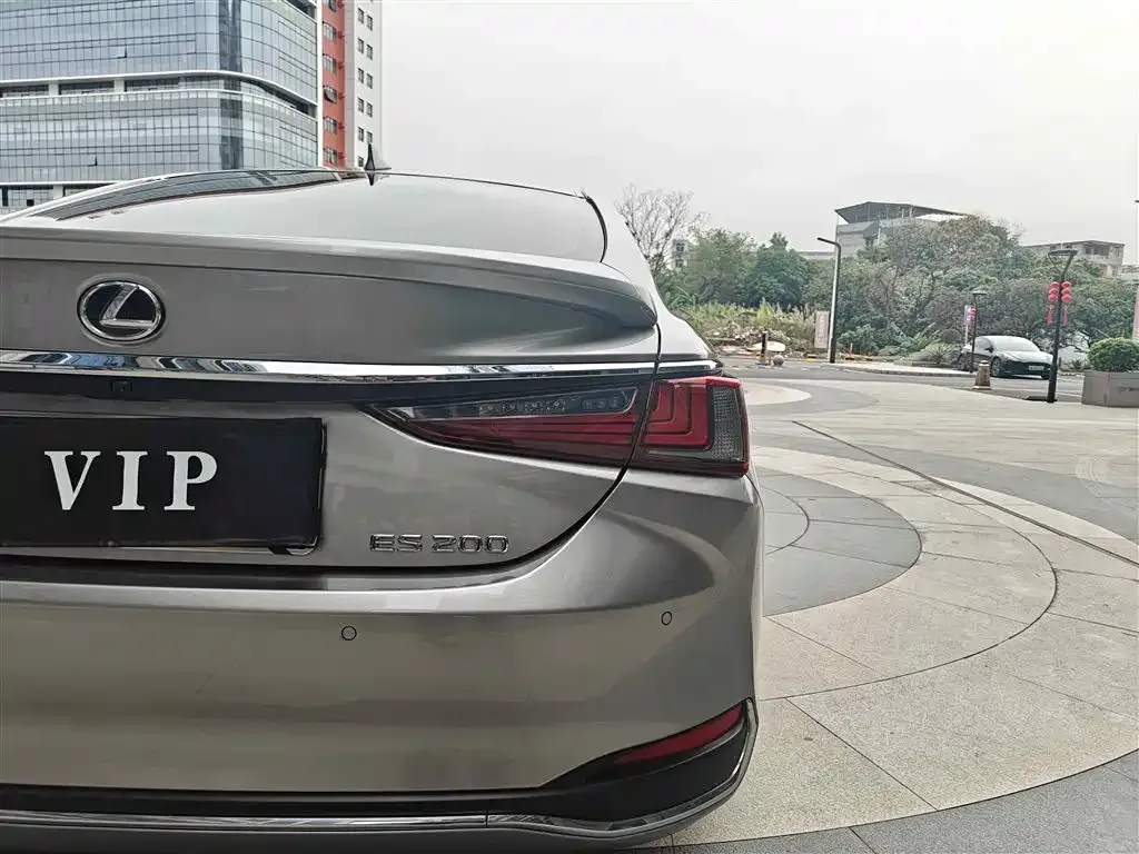 Lexus ES 2023 из CN, фото 3