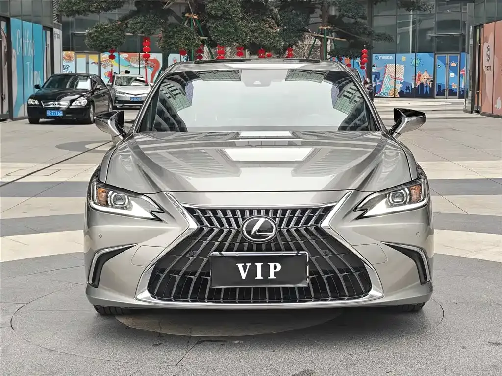 Lexus ES 2023 из CN, фото 7