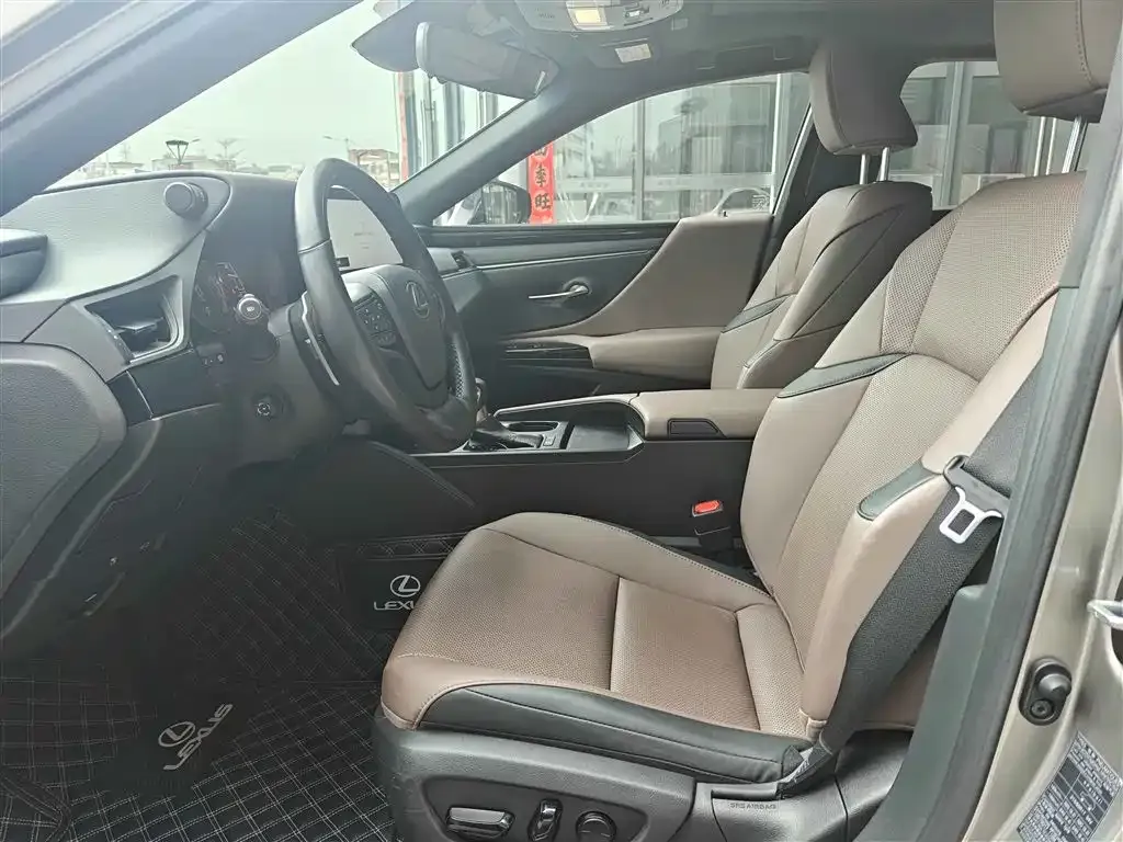 Lexus ES 2023 из CN, фото 9