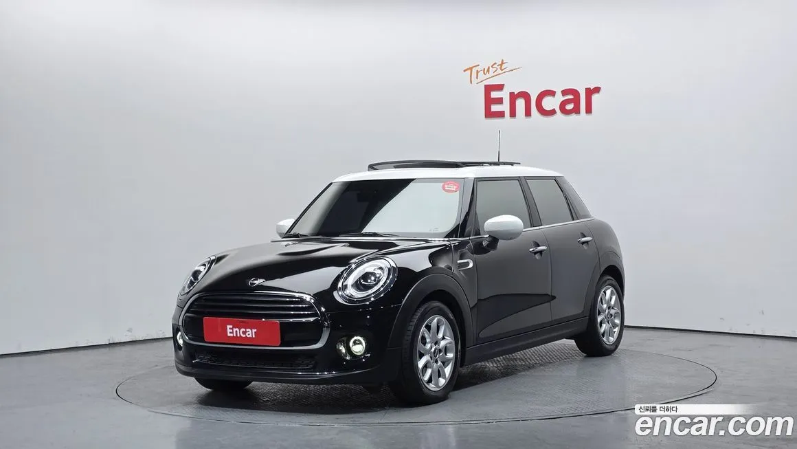 Mini Cooper 5Door HIGH