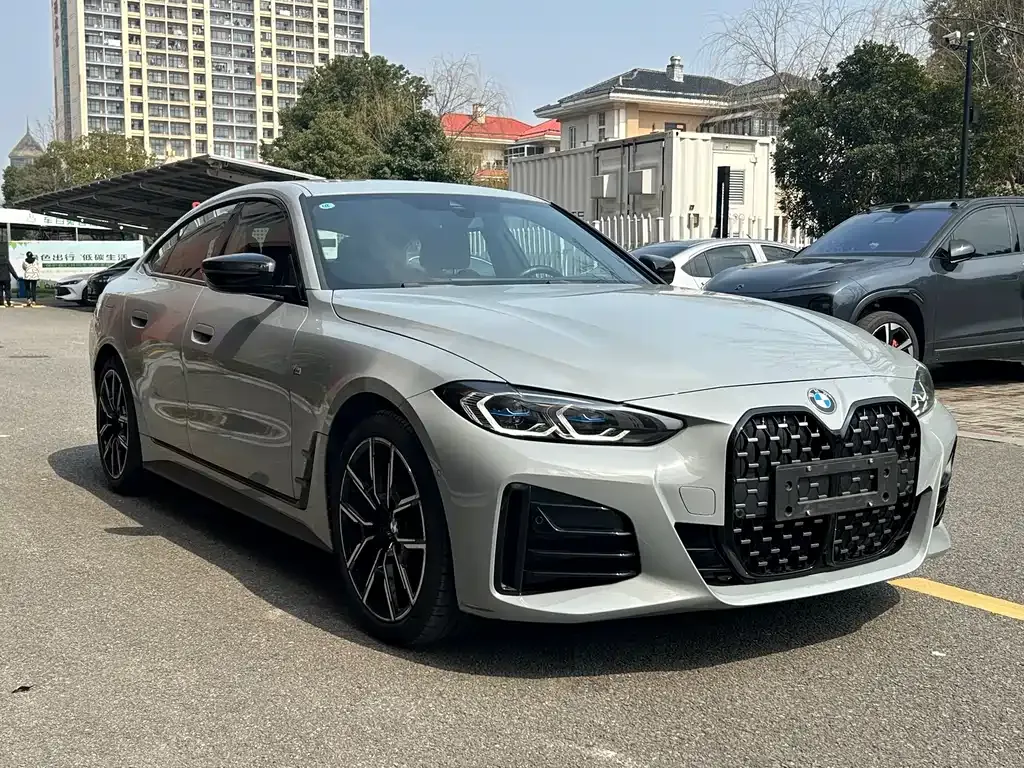 BMW 4 Series 2024 из CN, фото 10