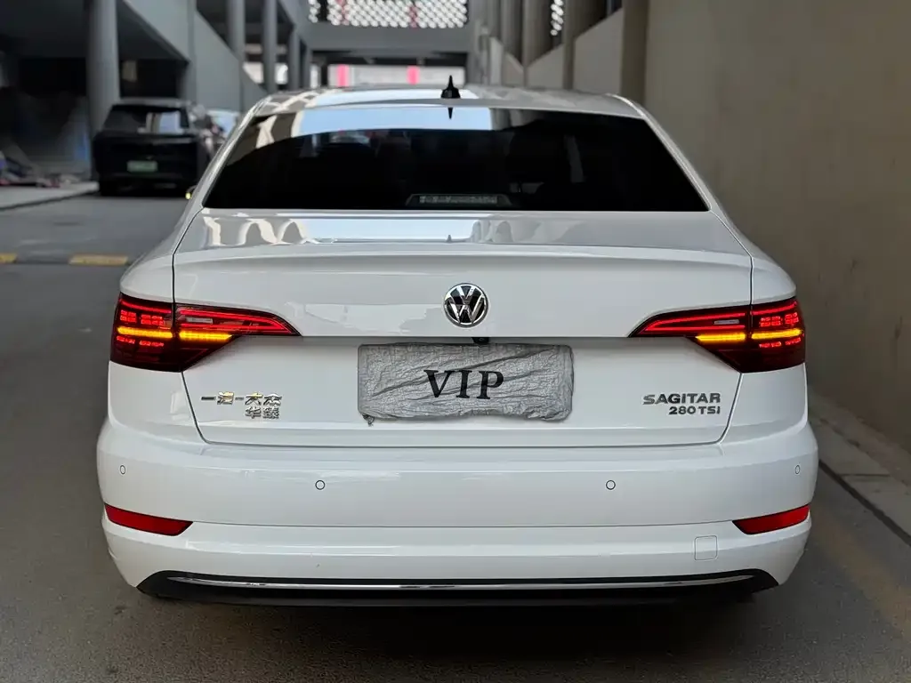 Volkswagen Sagitar 2023 из CN, фото 2