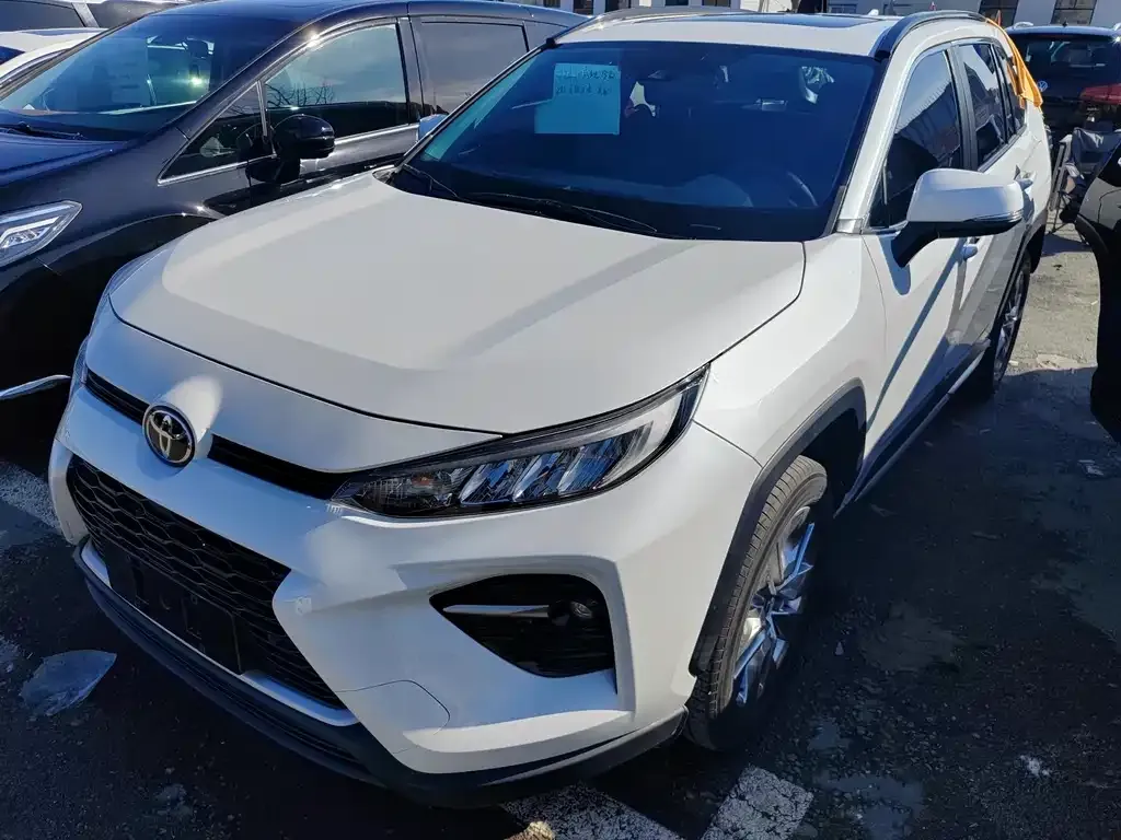 Toyota Wildlander — фото 1