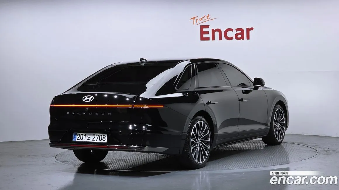 Hyundai Grandeur 2024 из KR, фото 2