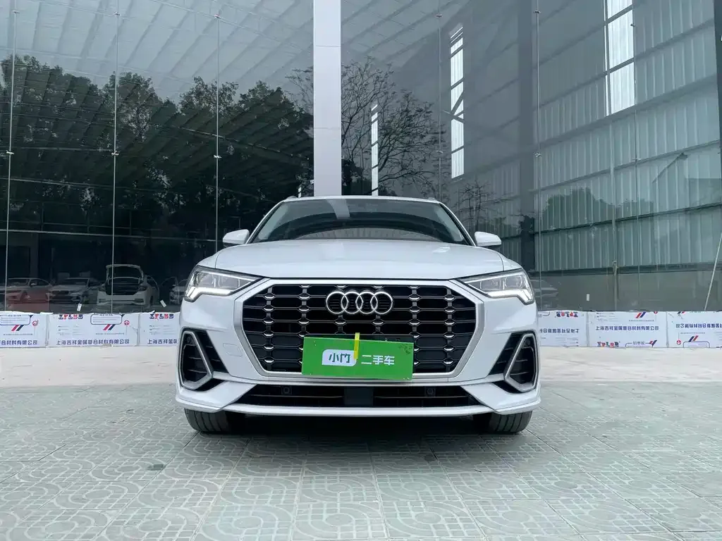 Audi Q3 2022 из CN, фото 7