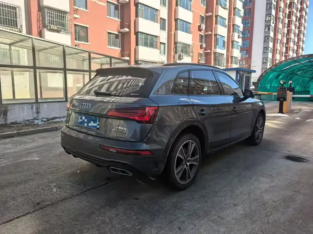 Audi Q5L 2021 из CN, фото 5