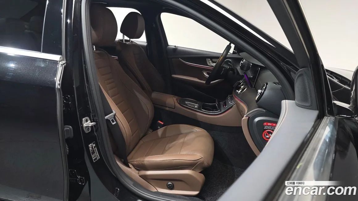 Mercedes-Benz E-Class 2023 из KR, фото 9