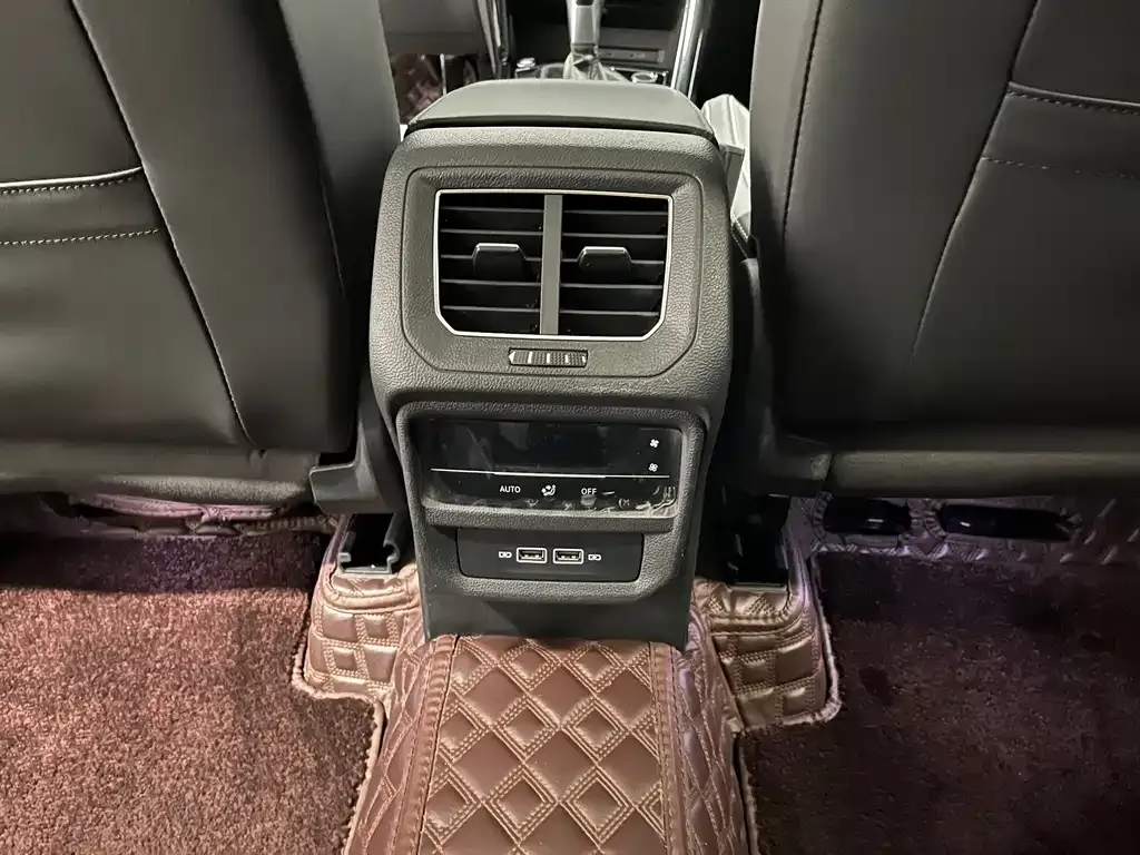 Volkswagen Tayron 2023 из CN, фото 10