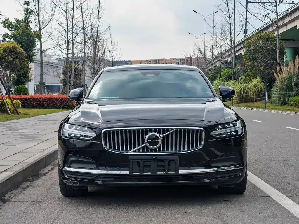 Volvo S90 — фото 8
